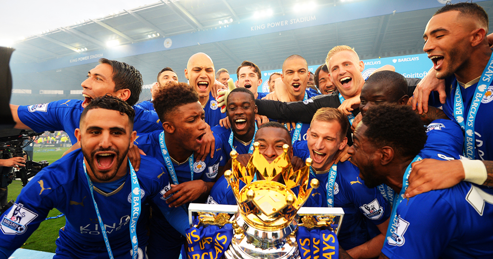 Khẩu hiệu “Foxes Never Quit” của Leicester City thể hiện tinh thần chiến đấu kiên cường và không bao giờ bỏ cuộc