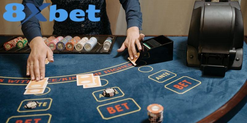 Xì Dách 8xbet – trò chơi bài hấp dẫn kết hợp chiến thuật và may mắn